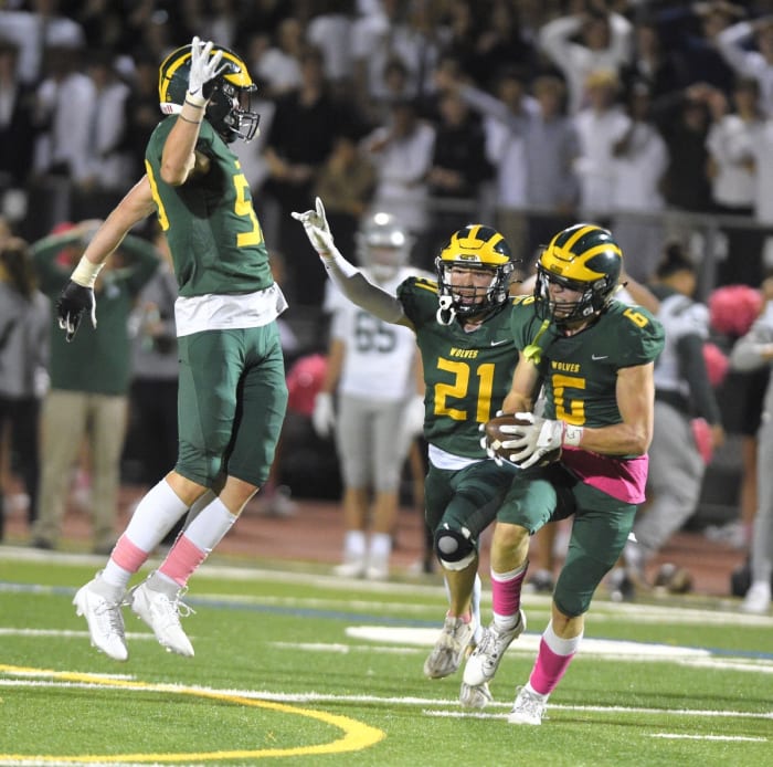 De La Salle 33, San Ramon Valley 27 by Eric Taylor 10-13-2023101320236 (3)